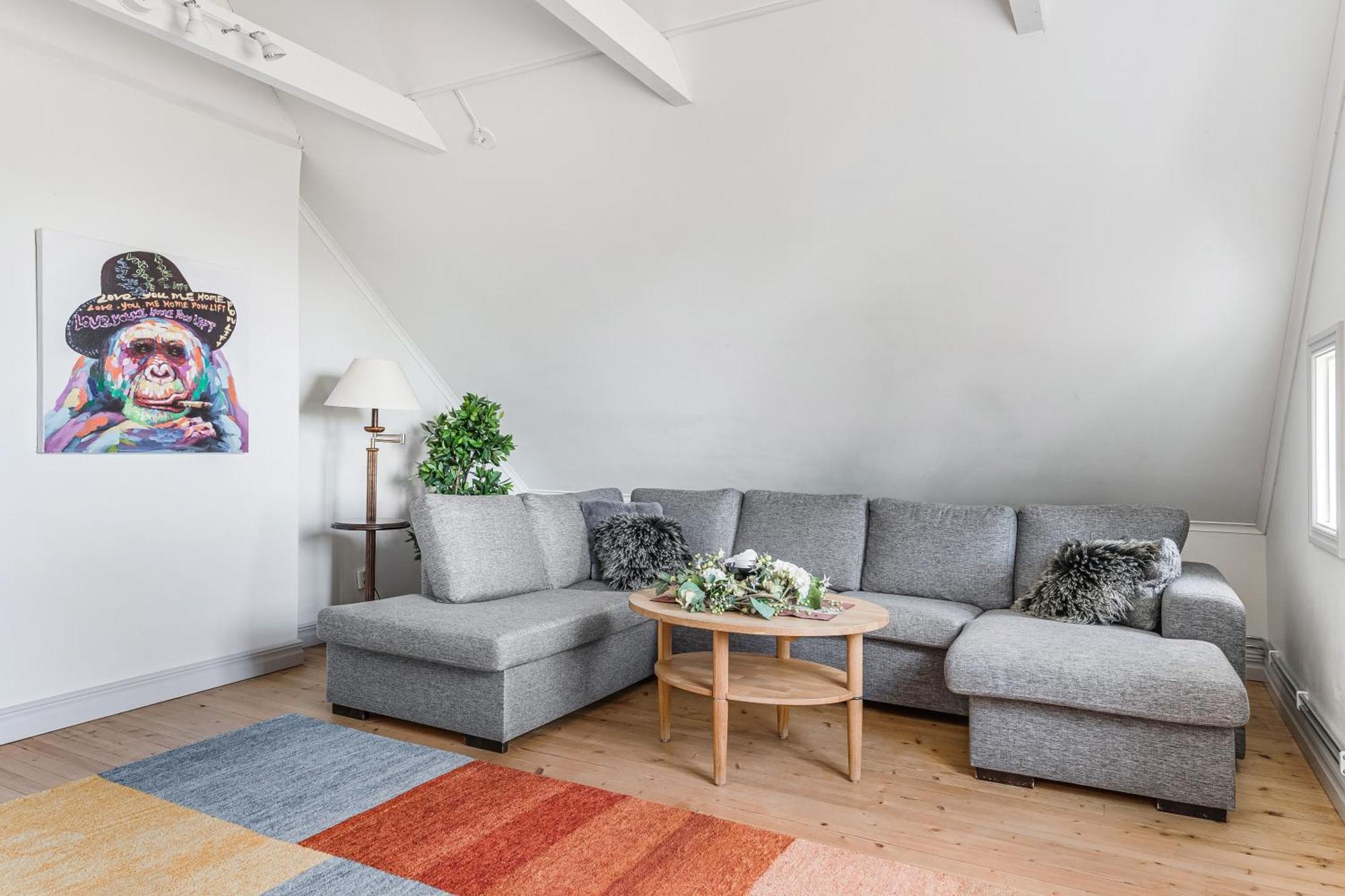 Stubbet - Charming - Newly Remade Villaer